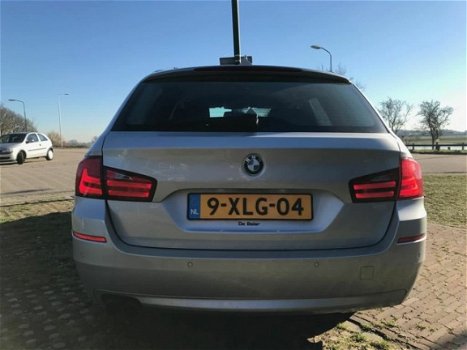 BMW 5-serie Touring - 525d Executive in nieuw staat - 1