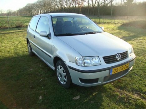 Volkswagen Polo - 1.4 Trendline Stuurbekrachtiging - 1