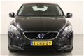 Volvo V40 - 1.6 T2 120PK Momentum - 1 - Thumbnail