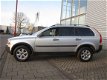 Volvo XC90 - 2.5 T Young Timerl 7 Persoons l Automaat l Trekhaak - 1 - Thumbnail