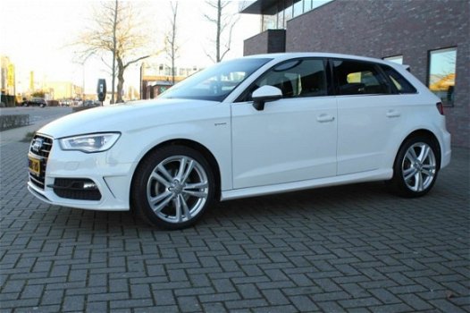 Audi A3 Sportback - 1.4 TFSI Ambition Pro Line S g-tron - 1