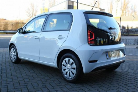 Volkswagen Up! - 1.0 BMT move up - 1