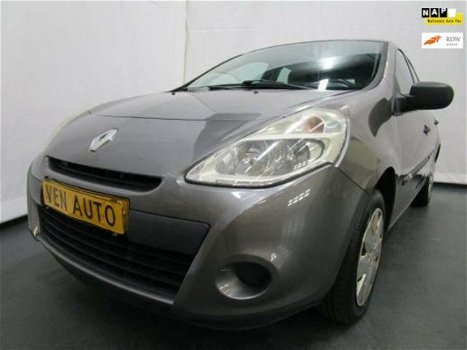 Renault Clio - 1.2 Special Line Airco Navi - 1