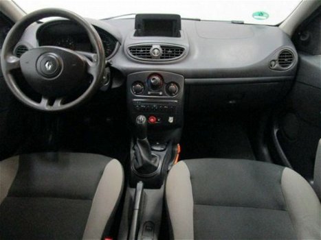 Renault Clio - 1.2 Special Line Airco Navi - 1