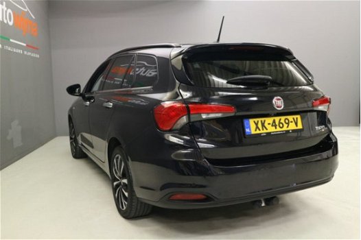 Fiat Tipo Stationwagon - 1.6Jtd-m-jet 120pk Business Lusso Automaat Afn.Trekhaak, Navigatie, 17 Inch - 1