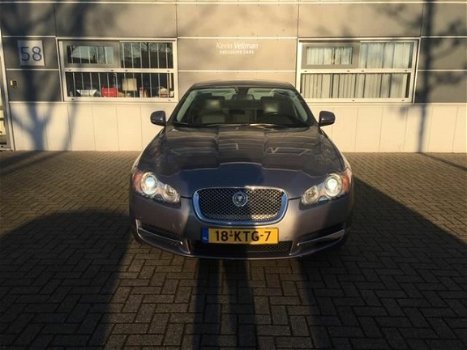 Jaguar XF - 3.0D V6 Luxury - 1