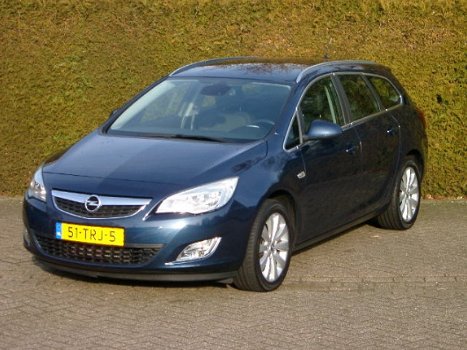 Opel Astra Sports Tourer - 1.4 Turbo Cosmo automatische airco - 1