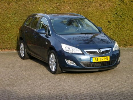 Opel Astra Sports Tourer - 1.4 Turbo Cosmo automatische airco - 1