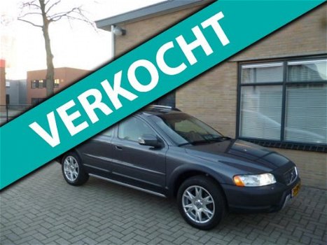 Volvo XC70 - 2.5 T Momentum NL Auto - 1