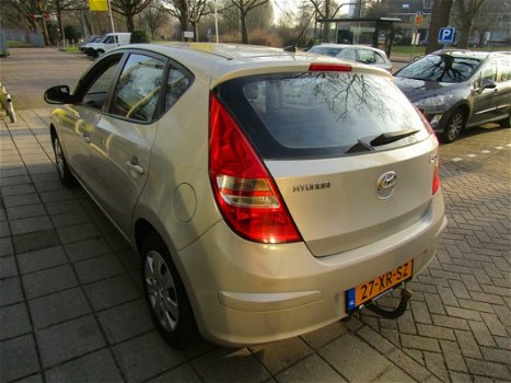 Hyundai i30 - 1.6 I CVVT 5DR - 1