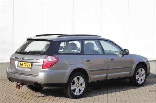 Subaru Outback - 2.5i Special Ed. Automaat | Cruise | Clima | Lm-Velgen | Trekhaak - 1