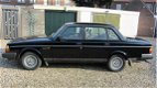 Volvo 240 - 2.3 GL Automaat Youngtimer - 1 - Thumbnail