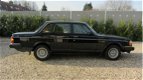 Volvo 240 - 2.3 GL Automaat Youngtimer - 1 - Thumbnail