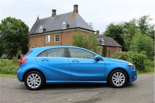 Mercedes-Benz A-klasse - 180 Ambition Stoelverwarming, parkeersensoren voor en achter - 1