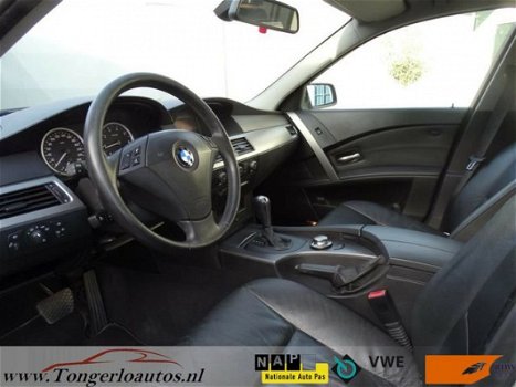 BMW 5-serie - 520i Executive /Automaat/Leer/Navi/Nap - 1