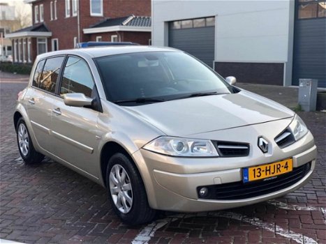 Renault Mégane - 1.6-16V Business Line XENON/5DRS/NW APK/AIRCO - 1