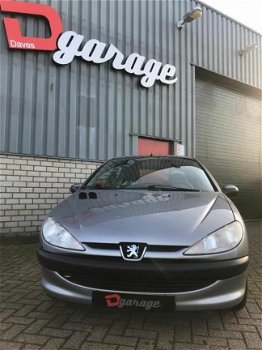 Peugeot 206 - 1.4 XR - 1