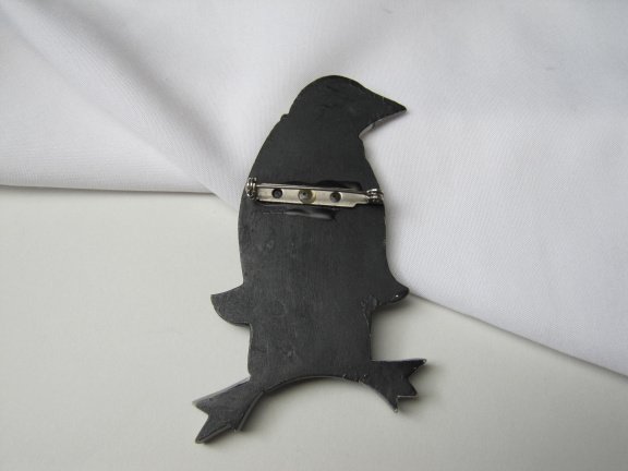 Broche zwart wit grijs houten ober pinquin in smoking 9.7x4.6 cm - Afbeelding 4
