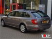 Skoda Superb Combi - 1.4 TSI Comfort - 1 - Thumbnail