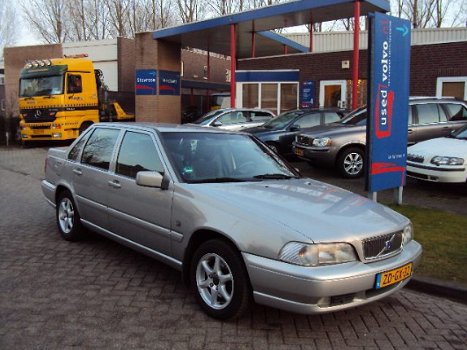 Volvo S70 - Benzine 2.5 140PK Europa - 1