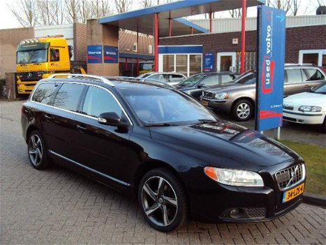 Volvo V70 - Diesel 2.4 D5 185PK - 1