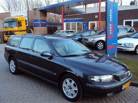 Volvo V70 - Diesel 2.4 D5 163PK - 1