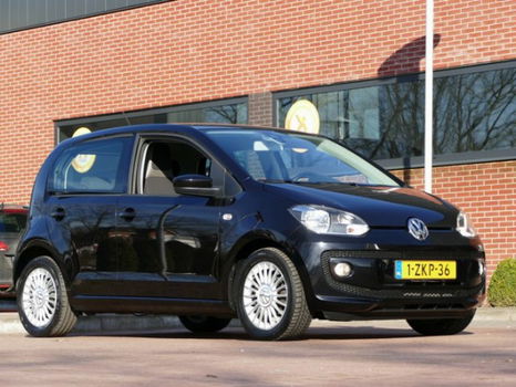 Volkswagen Up! - 1.0 high up met Executive pakket, cruise-control, parkeersensoren 5 deurs - 1