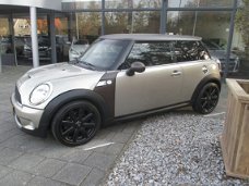 Mini Mini Cooper - 1.6 S Mayfair ZEER SPECIAAL