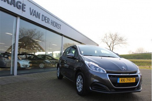 Peugeot 208 - 1.2-82pk PureTech Active. AUTOMAAT Z.g.a.n., dec. 2017 - 1