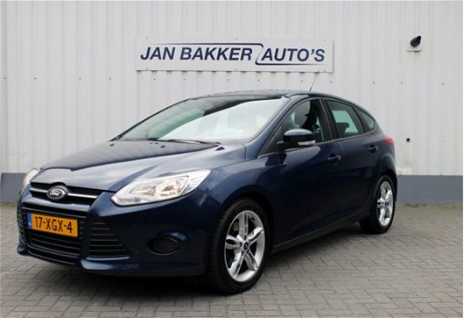 Ford Focus - 1.0 EcoBoost Trend | Voorruitverwarming | USB | Rijklaar - 1