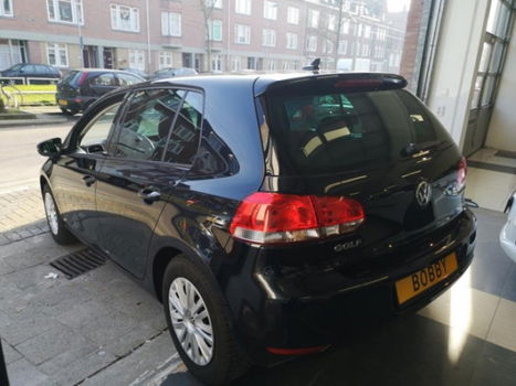 Volkswagen Golf - 1.2 TSI Highline BlueMotion NAVI / PARKPILOT / STOELVV / 2e EIGENAAR - 1