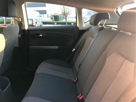 Seat Leon - 1.8 TFSI Style DSG VOL ONDERH SCHUIFDAK NAP APK - 1