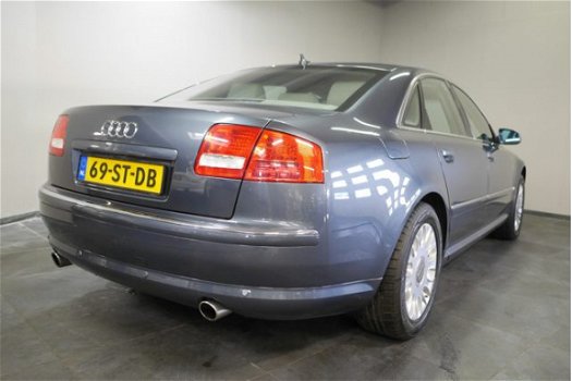 Audi A8 - 3.2 FSI - 1