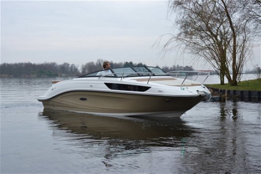 Sea Ray Sun Sport 230 - 8