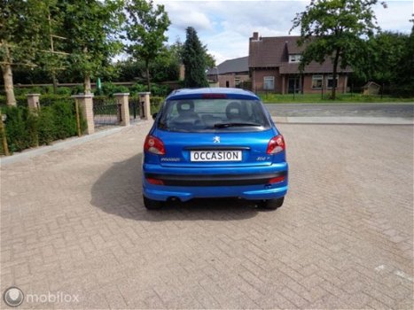 Peugeot 206 - 206 - 1.1 Accent - 1