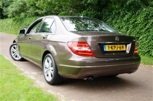 Mercedes-Benz C-klasse - 180 CDI Ambition Avantgarde Xenon/Navi/Pdc/Ecc/Lee r/Cr-Controle/Lmv - 1