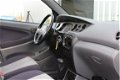 Daihatsu Young RV - 1.3-16V XTi AUTOMAAT AUTOM-HOGEZIT-LMV-RIJKLAAR - 1 - Thumbnail