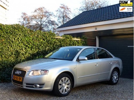 Audi A4 - 1.6 Pro Line 44.744 KM - 1