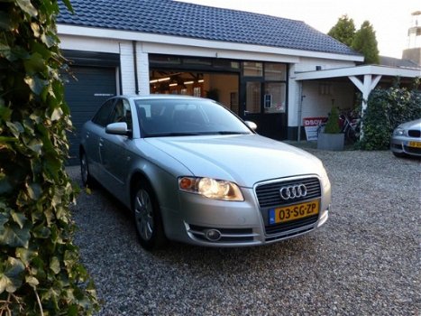 Audi A4 - 1.6 Pro Line 44.744 KM - 1