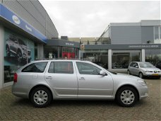 Skoda Octavia Combi - 1.2 TSI Ambition CLIMATRONIC/ DEALER ONDERHOUDEN