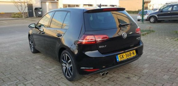 Volkswagen Golf - 2.0 TDI 150pk Highline - 1