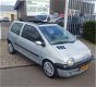 Renault Twingo - 1.2 Comfort LANGE APK -STUURBEKRA-OPEN DAK - 1 - Thumbnail