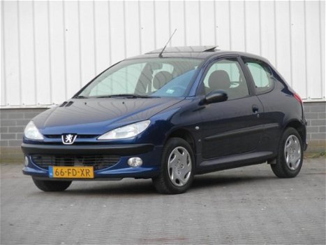 Peugeot 206 - 1.6 XS Nieuwe Apk/NAP/NETTE AUTO - 1