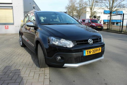 Volkswagen Polo - 1.2 TSI Highline cross polo uitvoering - 1