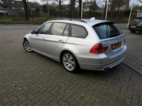 BMW 3-serie Touring - 325d High Executive - 1