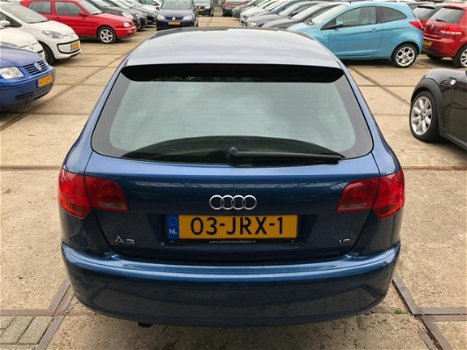 Audi A3 Sportback - 1.6 Attraction Bj.07 / Sportstoelen / 17 inch / apk 2-2020 - 1