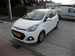 Hyundai i10 - bleu drive 5 deuren airco centrale vergrendeling lp g 3 . belasting 30 euro per maand - 1 - Thumbnail