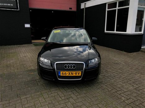 Audi A3 Sportback - 1.6 Attraction Pro Line Business 5drs Airco Cruise Control Navi 4xElk.ramen bj20 - 1