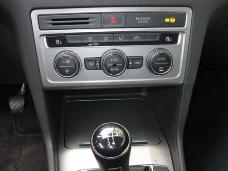 Volkswagen Golf Sportsvan - 1.6 TDI 110 Pk Comfortl. ECC NAVIG - 1
