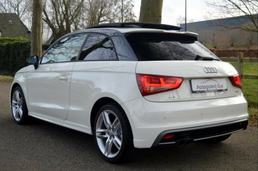 Audi A1 - 1.4 TFSI Automaat S-line Panorama Xenon Keyless - 1